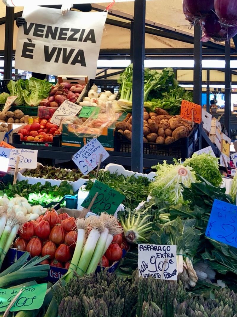 mercato di rialto venezia